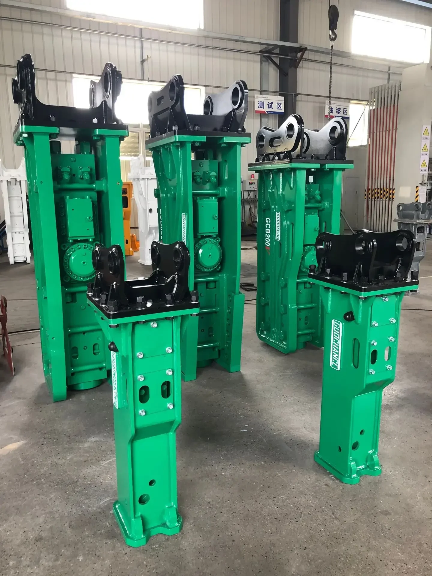 GCB40S SB10 Box Type Hydraulic - огляд і ціна Heavy Equipment Breaker